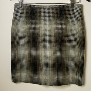 New frontier, brown tan black gray plaid skirt fully lined back zipper SZ 8